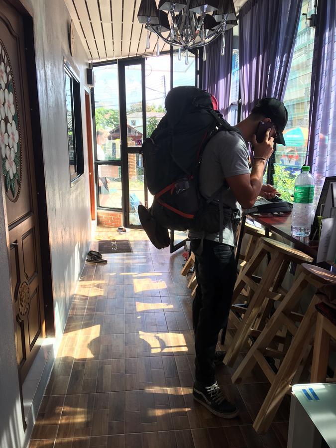 Fon Hostel Chiang Rai Exterior foto
